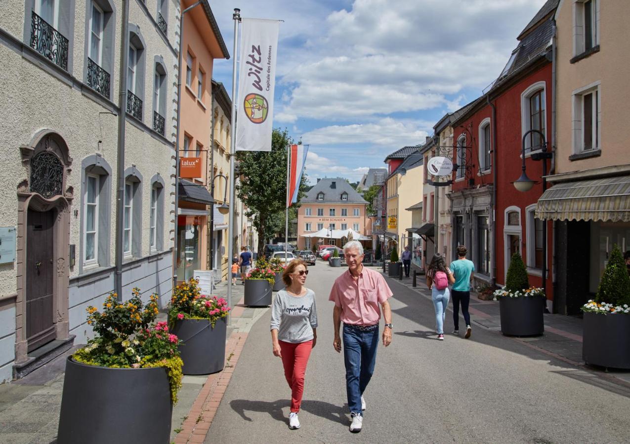 Hotel-Restaurant Beim Schlass Wiltz Eksteriør billede