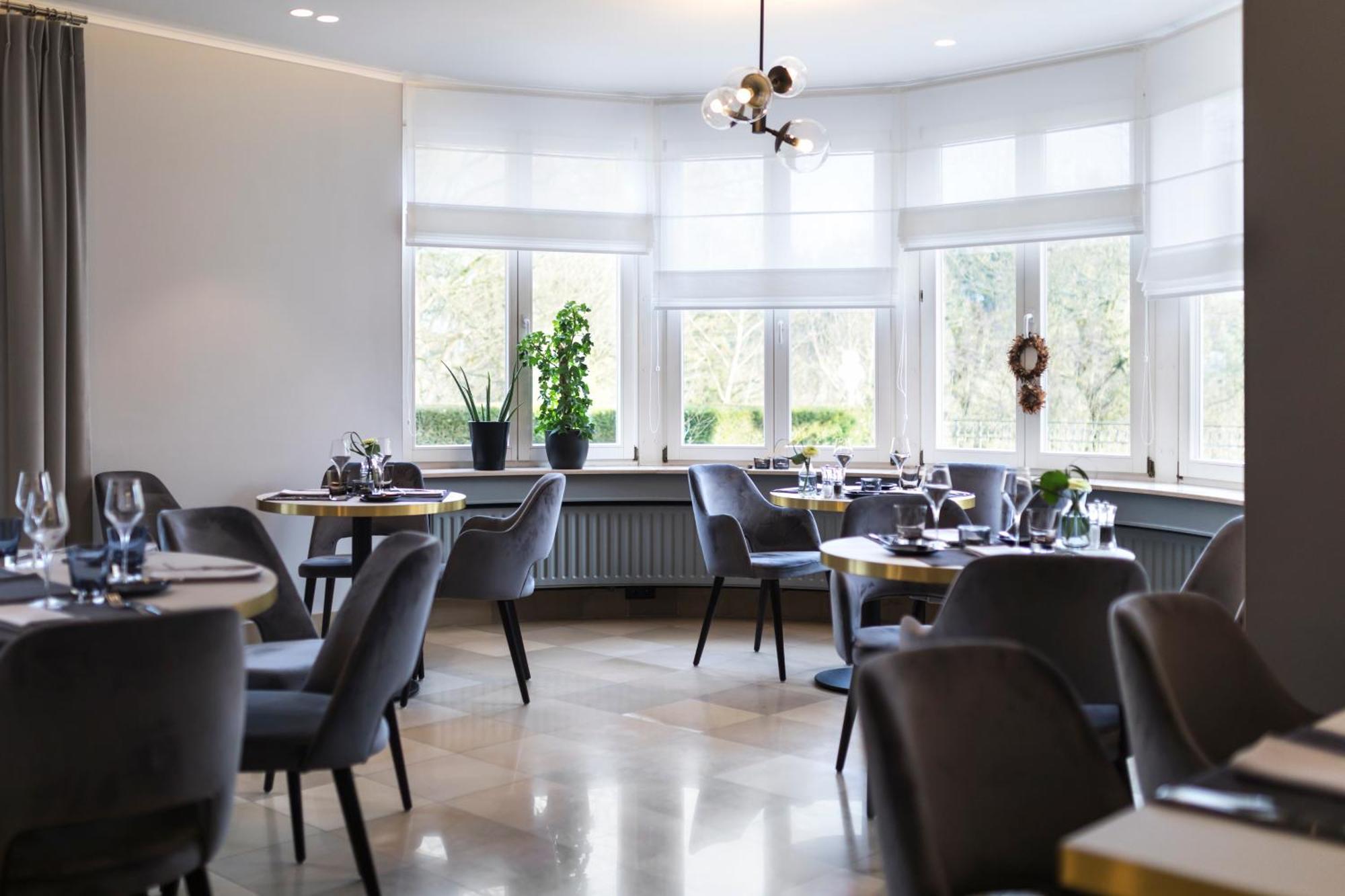 Hotel-Restaurant Beim Schlass Wiltz Eksteriør billede