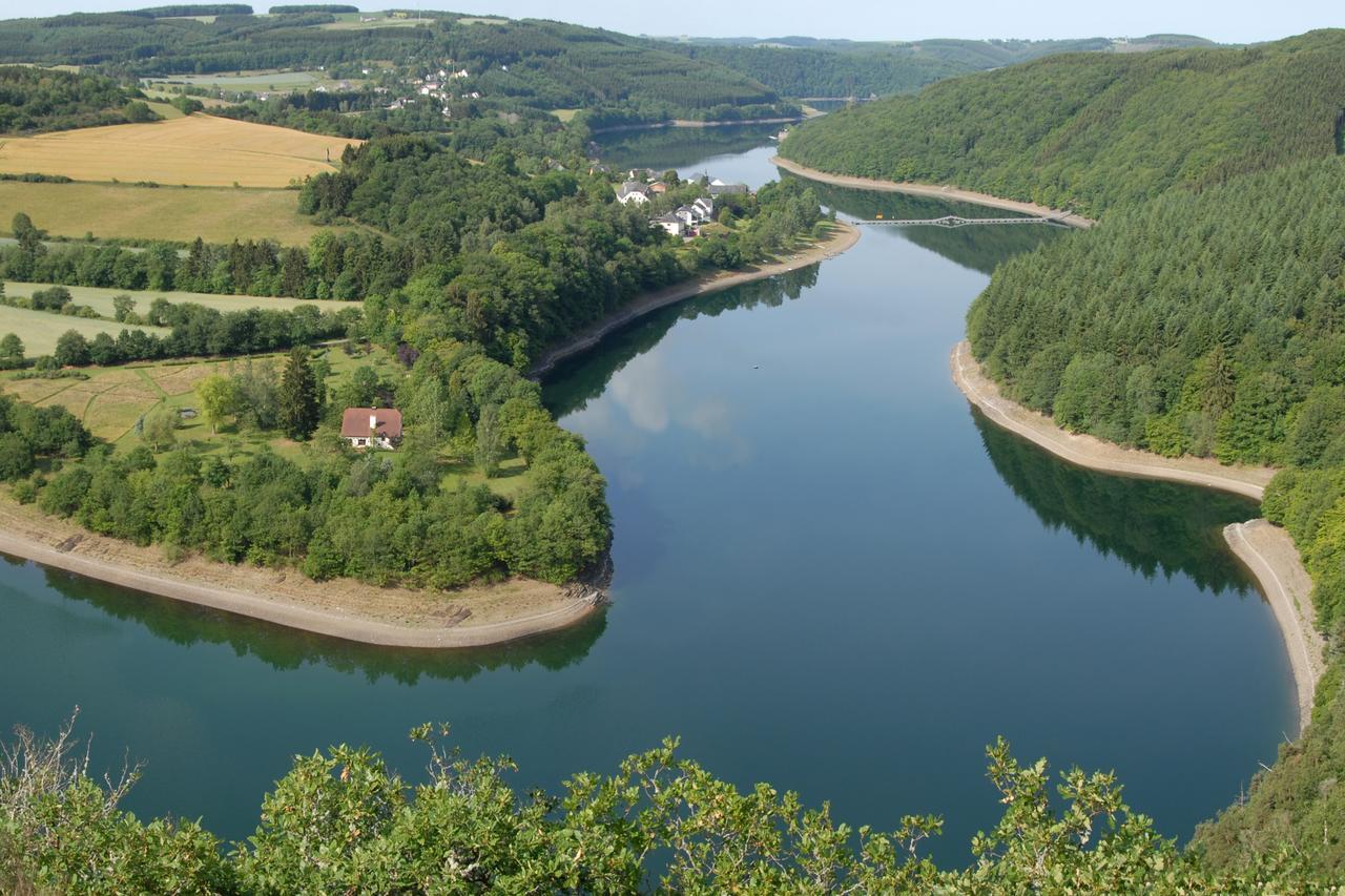 Hotel-Restaurant Beim Schlass Wiltz Eksteriør billede