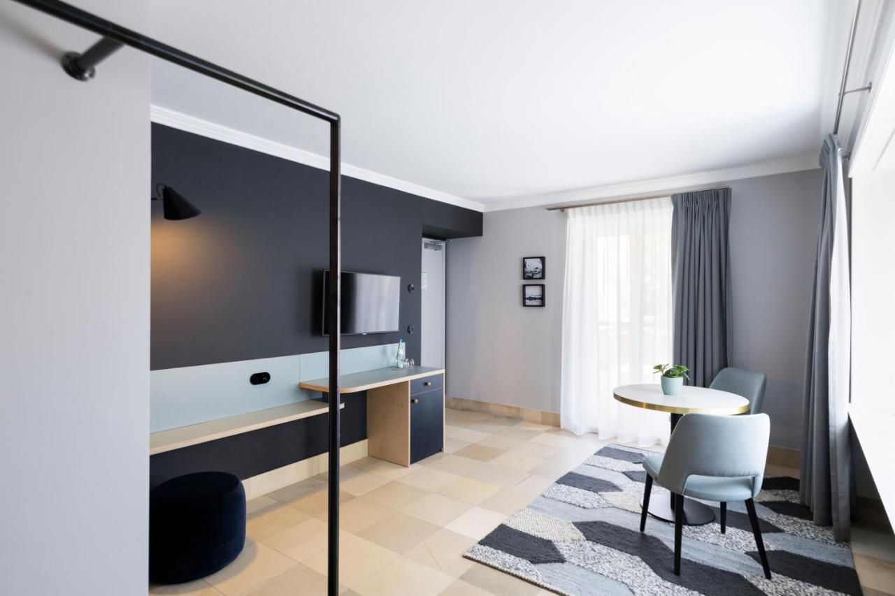 Hotel-Restaurant Beim Schlass Wiltz Eksteriør billede