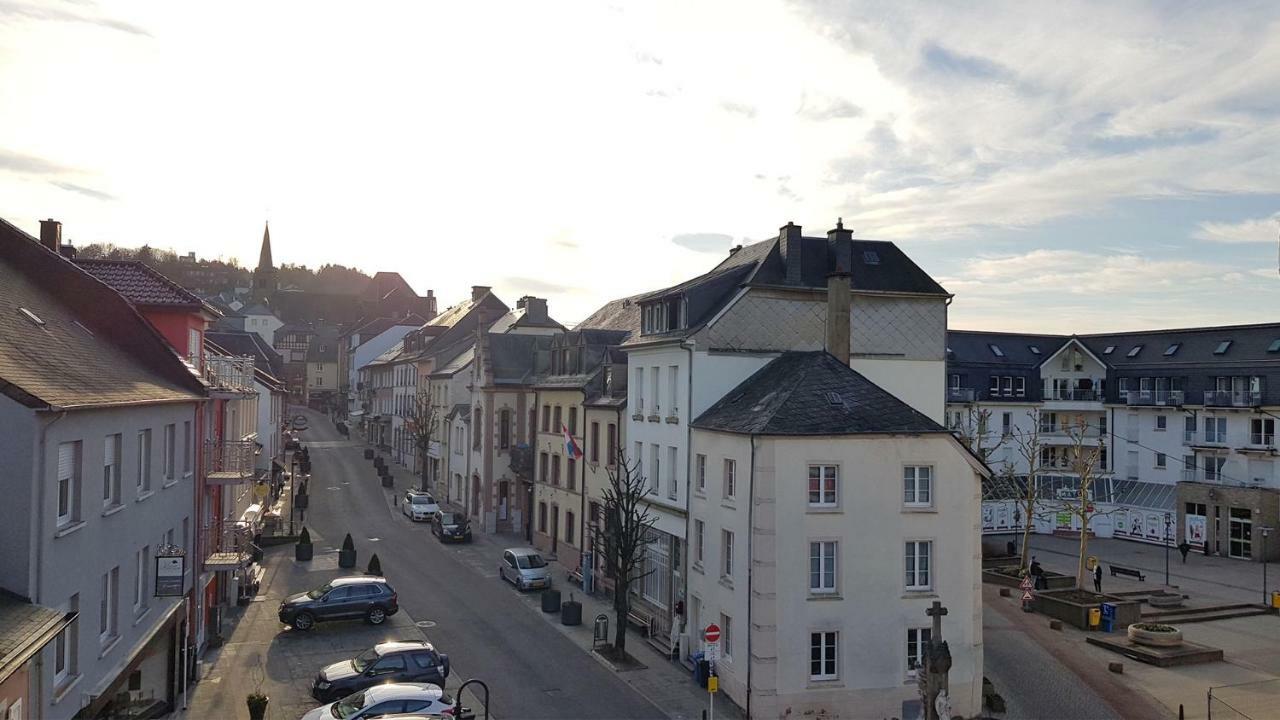 Hotel-Restaurant Beim Schlass Wiltz Eksteriør billede
